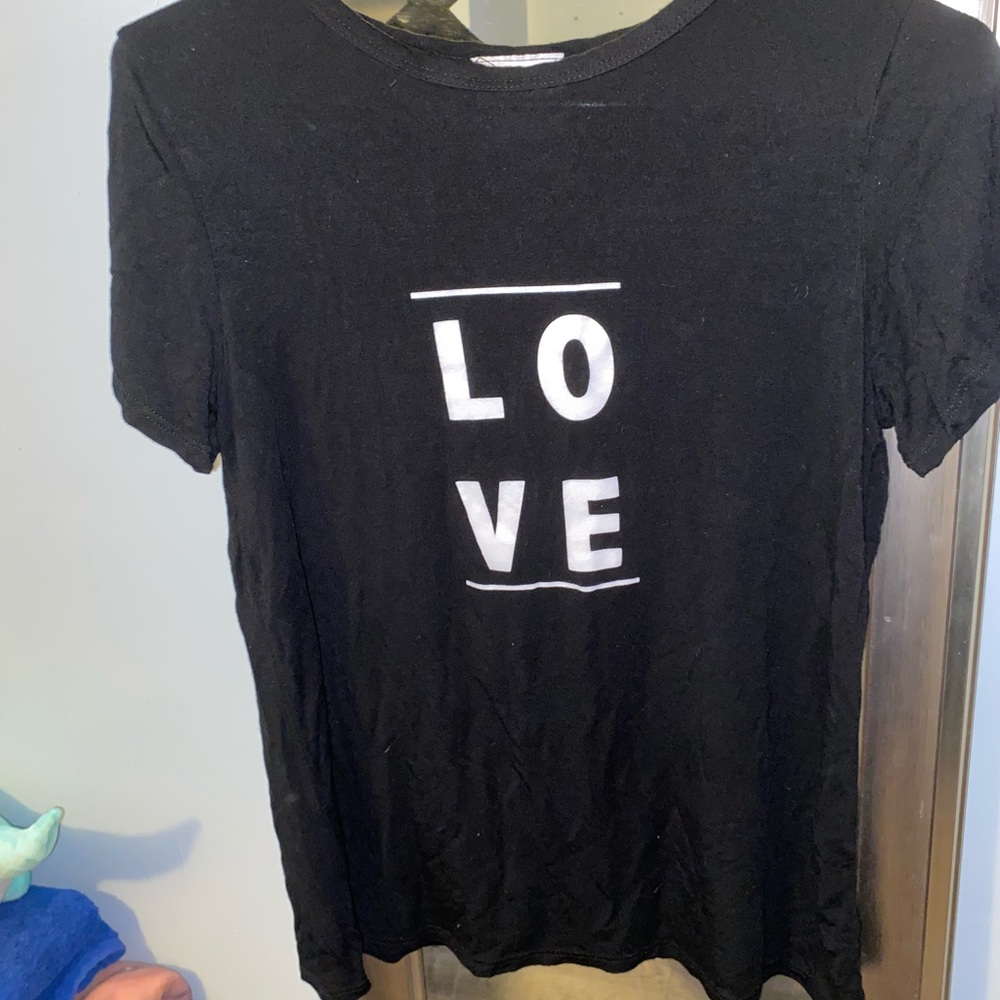 LOVE tshirt